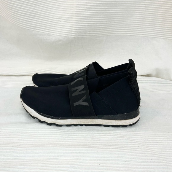 DKNY Jeannie Logo Slip-On Black Sneakers - Picture 3 of 12